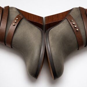 Stylish Two-Tone Heeled Boots